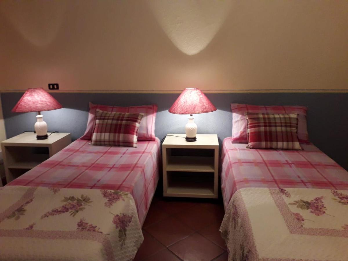 Casa Vacanze Casa Italia ランポレッキオ エクステリア 写真